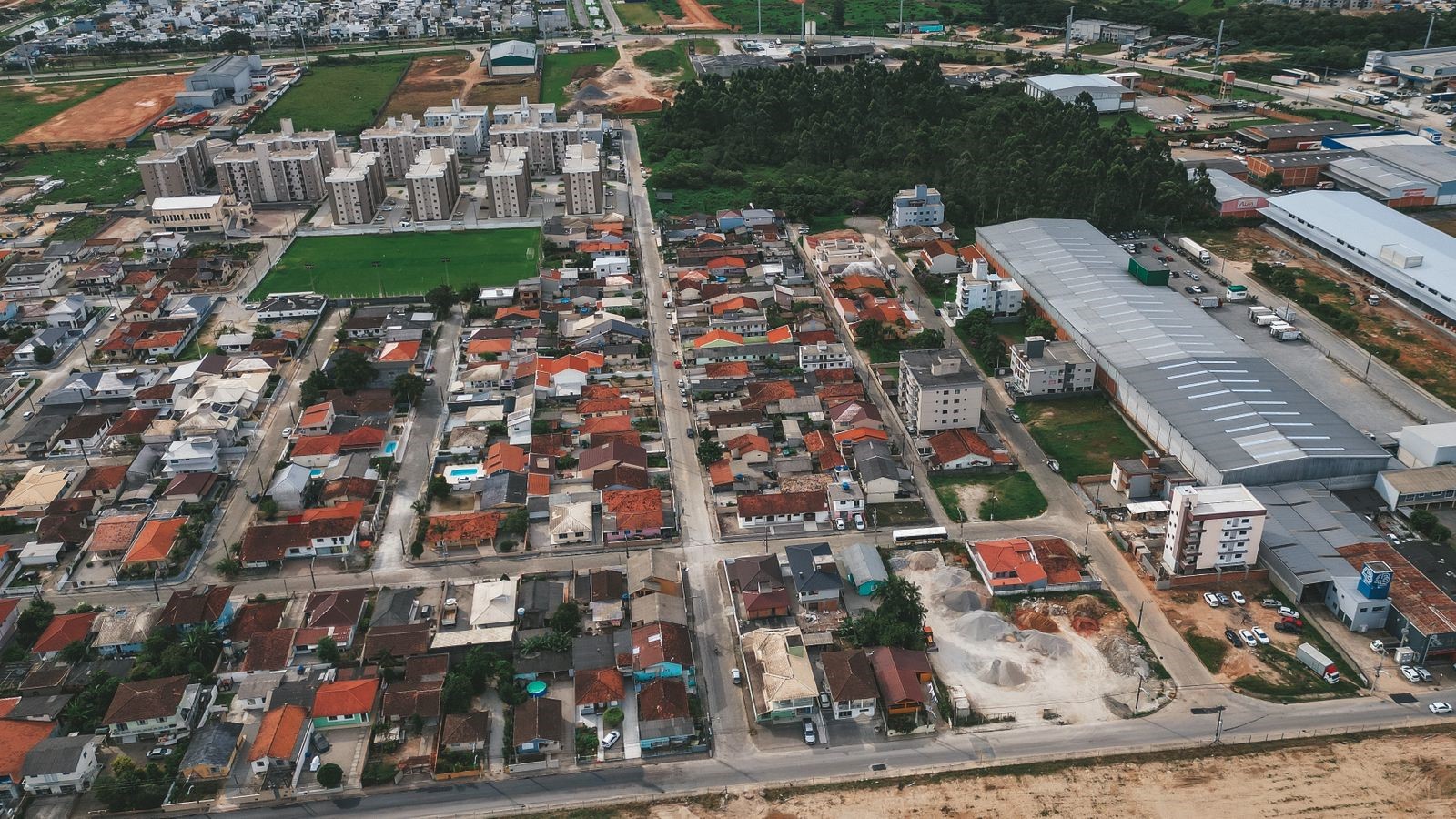 Assinada ordem de serviço para trecho 2 de asfaltamento no Rio